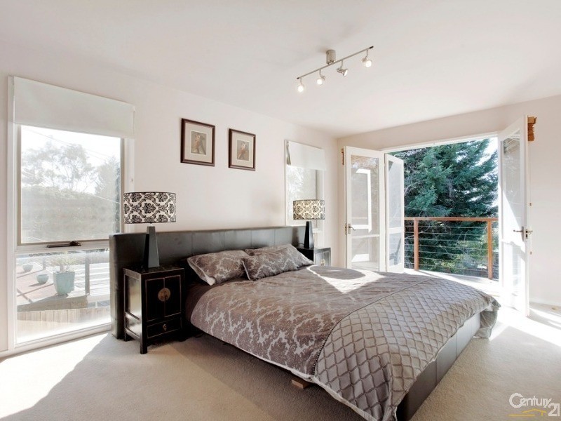 22 Vasey Concourse, Ringwood East VIC 3135