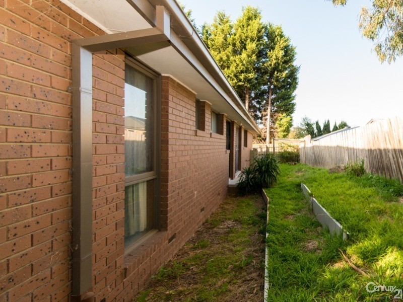 2/23 Deep Creek Road, Mitcham VIC 3132