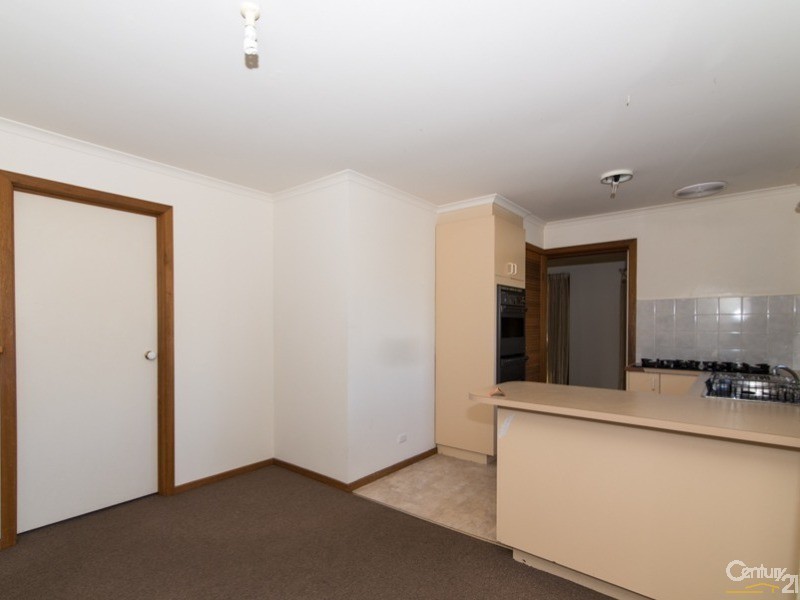 2/23 Deep Creek Road, Mitcham VIC 3132