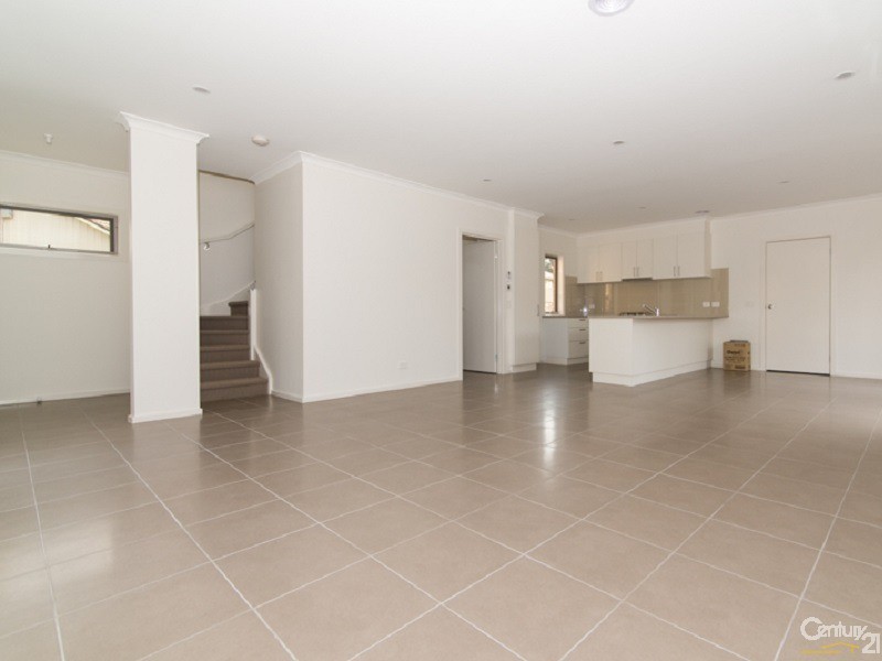 1/4 Elizabeth Court, Ringwood East VIC 3135