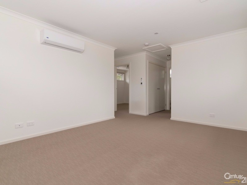 2/4 Elizabeth Court, Ringwood East VIC 3135