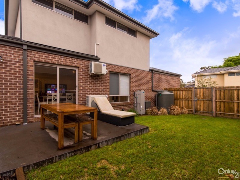 2/4 Elizabeth Court, Ringwood East VIC 3135