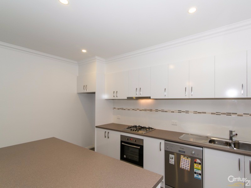 3/36 Pitt Street, Ringwood VIC 3134