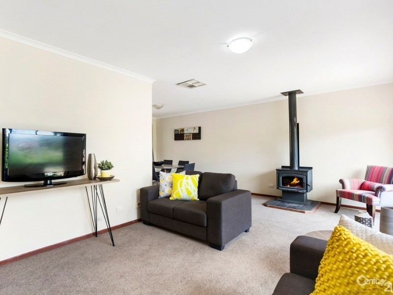15 Greengable Court, Croydon Hills VIC 3136
