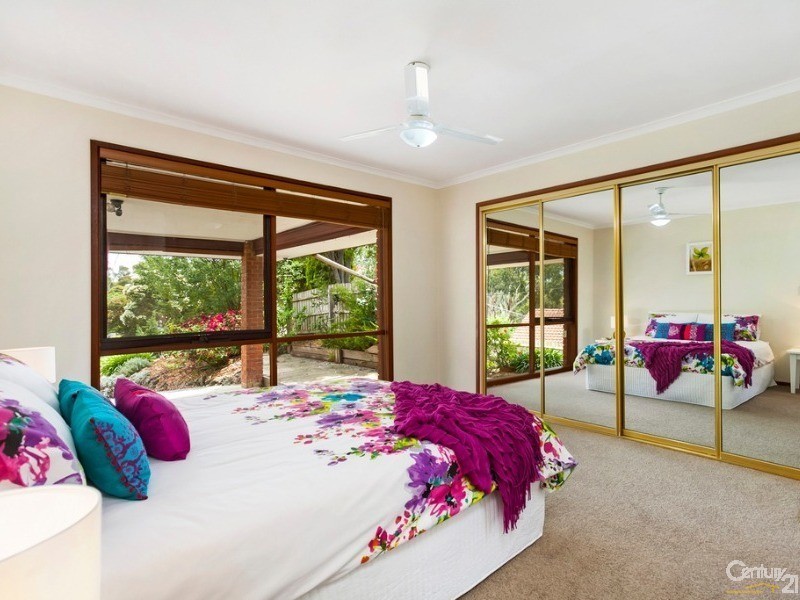15 Greengable Court, Croydon Hills VIC 3136