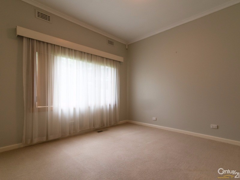 144 Bedford Road, Heathmont VIC 3135