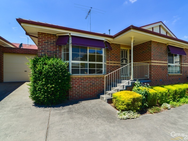 2/12 Mirabel Avenue, Ringwood East VIC 3135