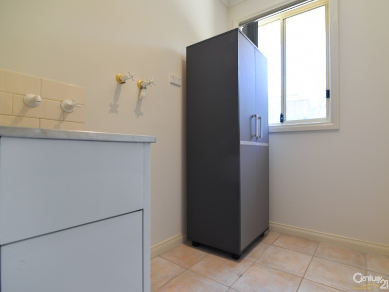 2/12 Mirabel Avenue, Ringwood East VIC 3135