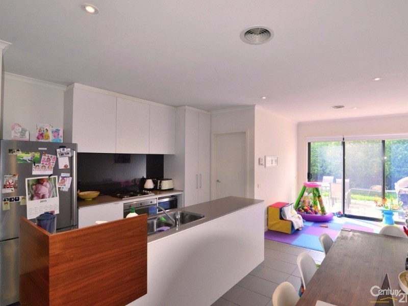 13 Liverpool Street, Mulgrave VIC 3170