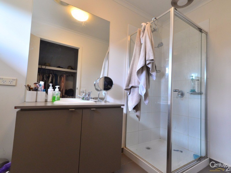 13 Liverpool Street, Mulgrave VIC 3170