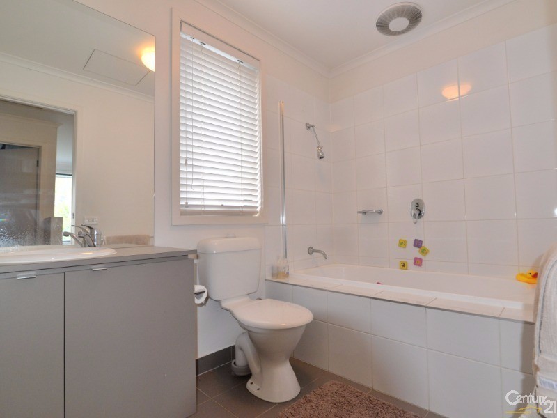 13 Liverpool Street, Mulgrave VIC 3170