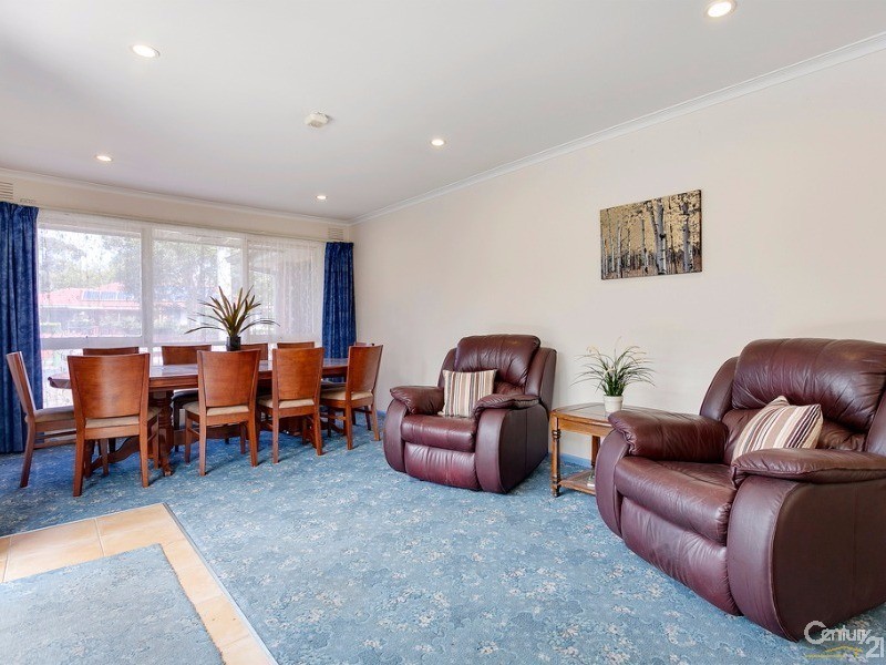 34 Binbrook Drive, Croydon VIC 3136