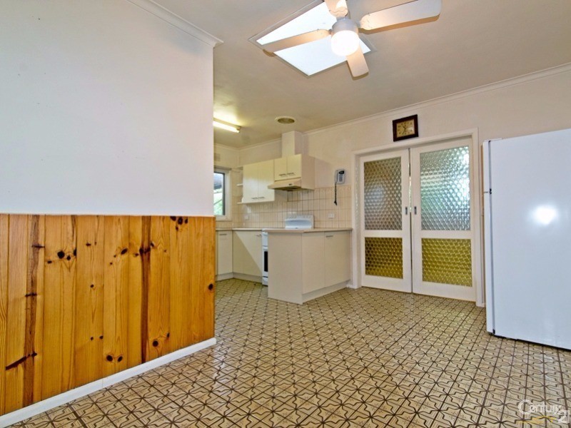 23 Sevenoaks Avenue, Croydon VIC 3136