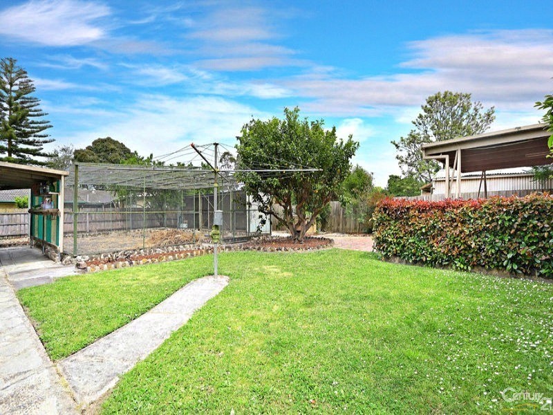 23 Sevenoaks Avenue, Croydon VIC 3136