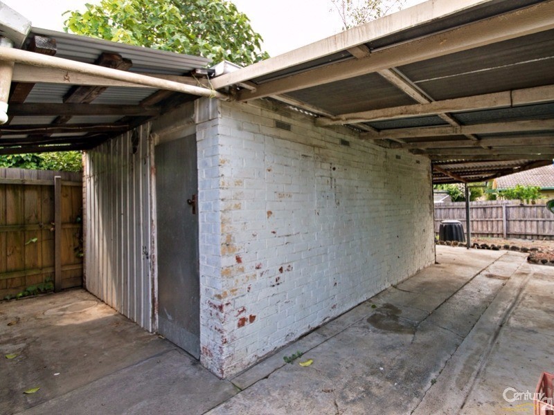 23 Sevenoaks Avenue, Croydon VIC 3136