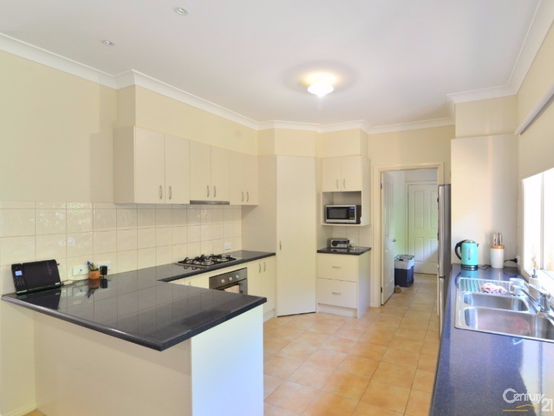 2/39 Ulysses Avenue, Croydon South VIC 3136