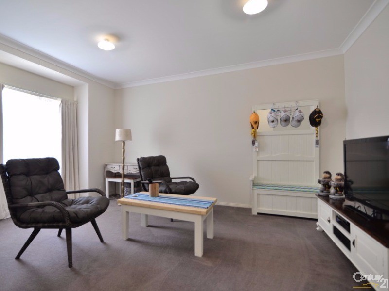 2/39 Ulysses Avenue, Croydon South VIC 3136