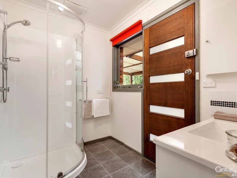 3/7 Barina Crescent, Croydon VIC 3136