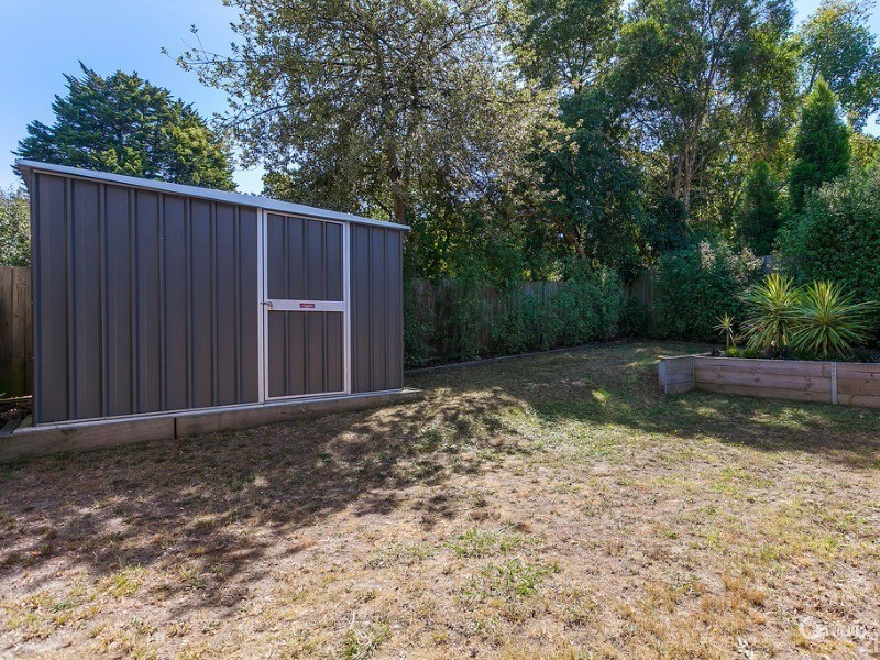 3/7 Barina Crescent, Croydon VIC 3136