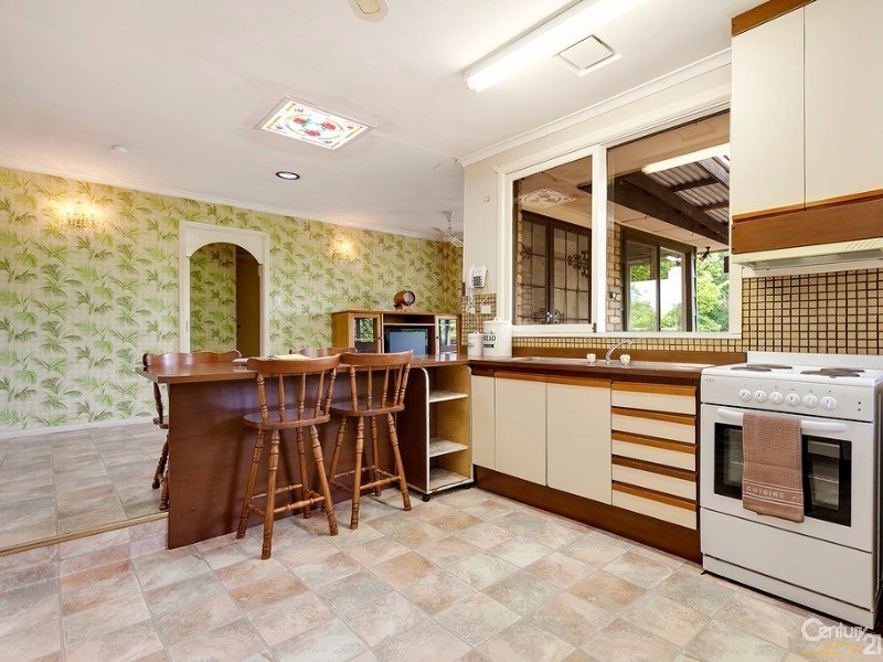 13 Braewood Avenue, Ringwood East VIC 3135