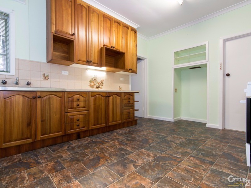 8 Ridgway Avenue, Croydon VIC 3136