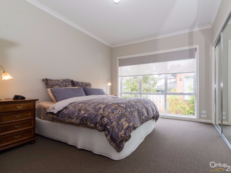 2/8-10 Humber Road, Croydon VIC 3136