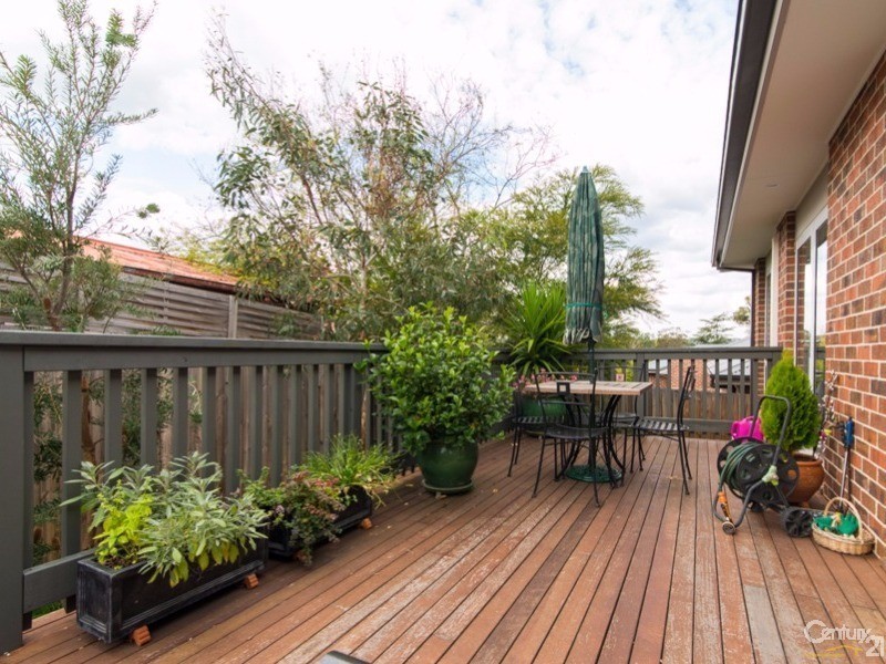 2/8-10 Humber Road, Croydon VIC 3136