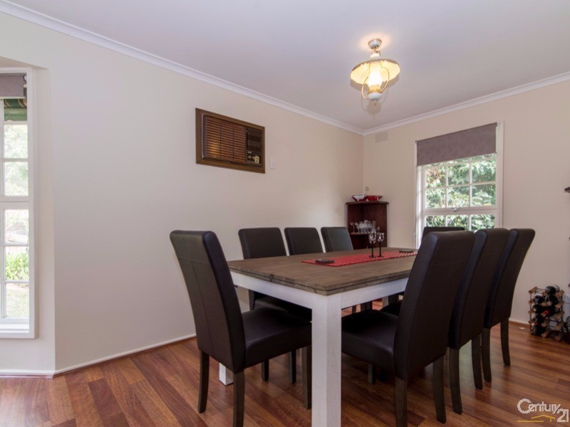 6 Inverness Court, Croydon VIC 3136