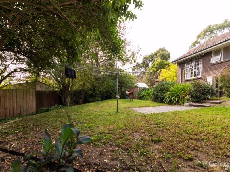 6 Inverness Court, Croydon VIC 3136