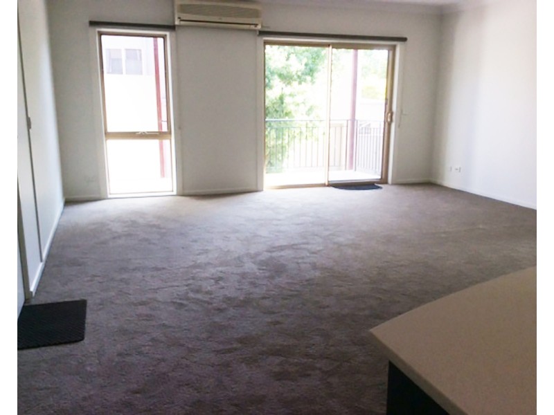 25/12-18 Bourke Street, Ringwood VIC 3134