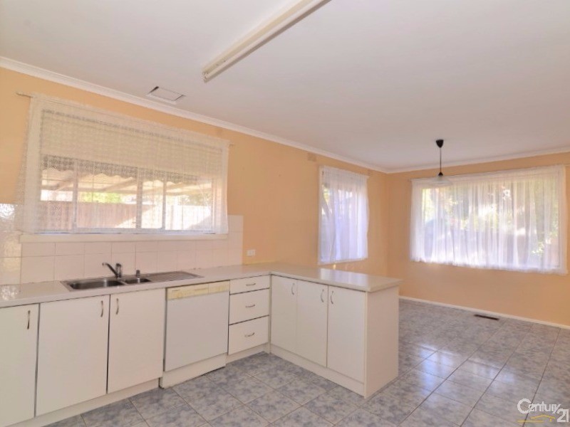 32 Great Ryrie Road, Ringwood VIC 3134