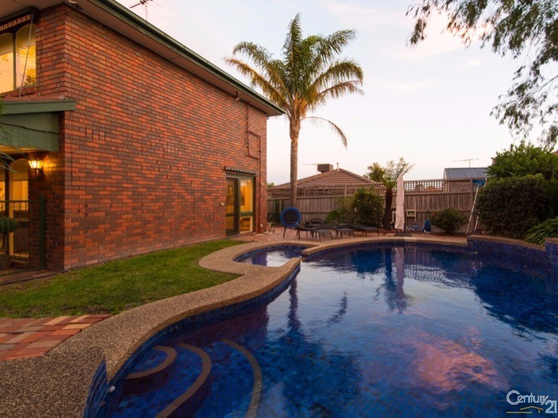 5 Yarang Court, Heathmont VIC 3135