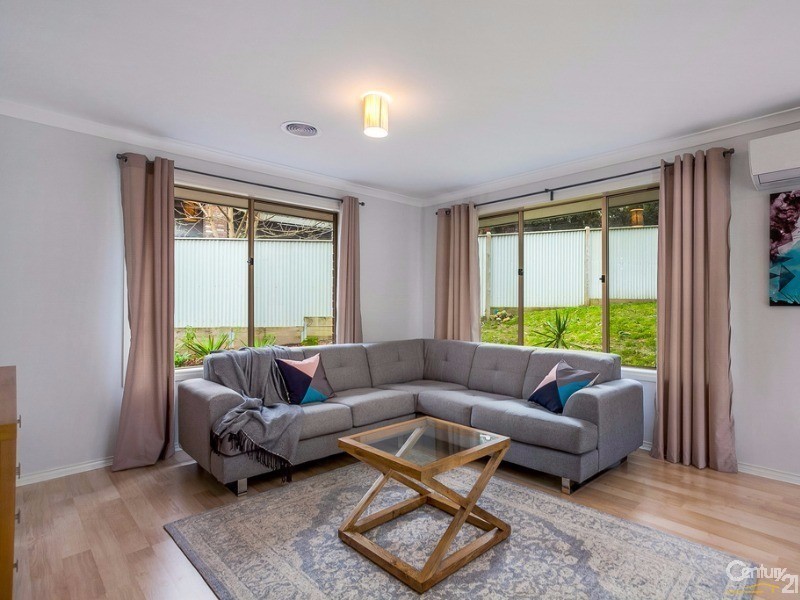 8 Gums Avenue, Belgrave VIC 3160