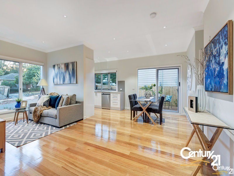 35 Nymph Street, Mitcham VIC 3132