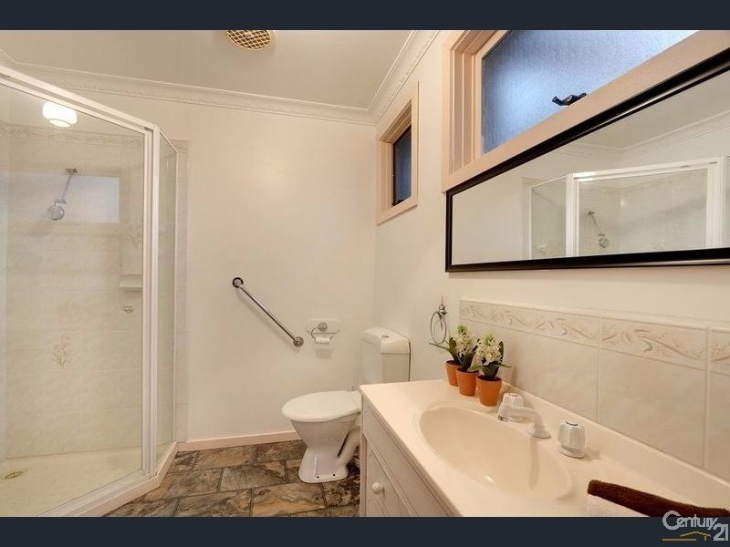 10 Durang Court, Croydon North VIC 3136