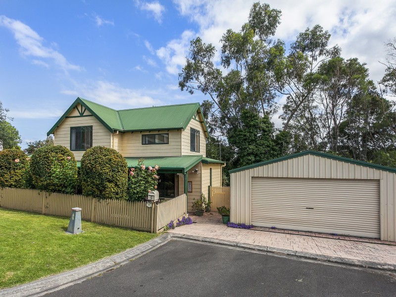 5 Woodridge Close, Montrose VIC 3765