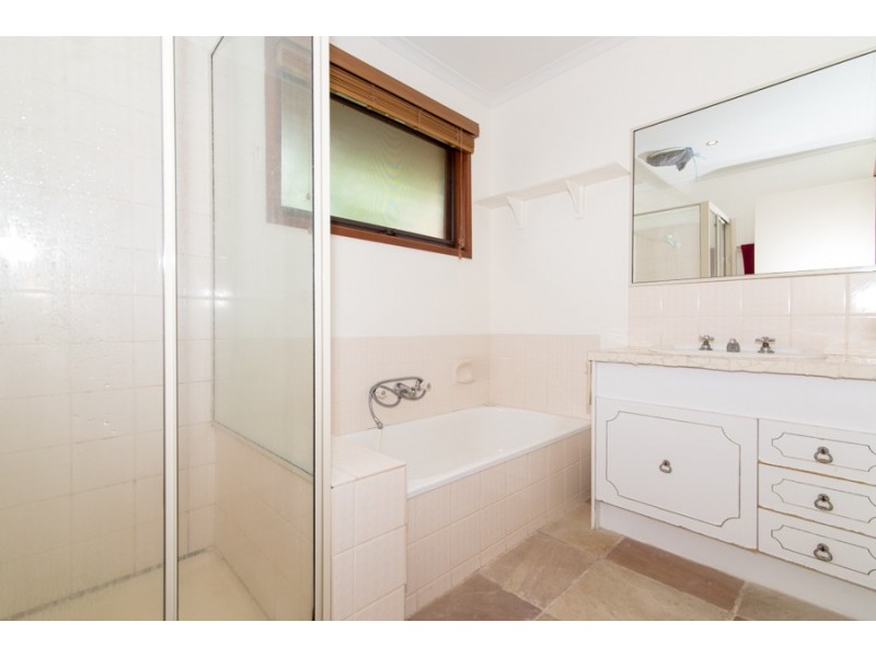 4/17 Mines Road, Ringwood East VIC 3135