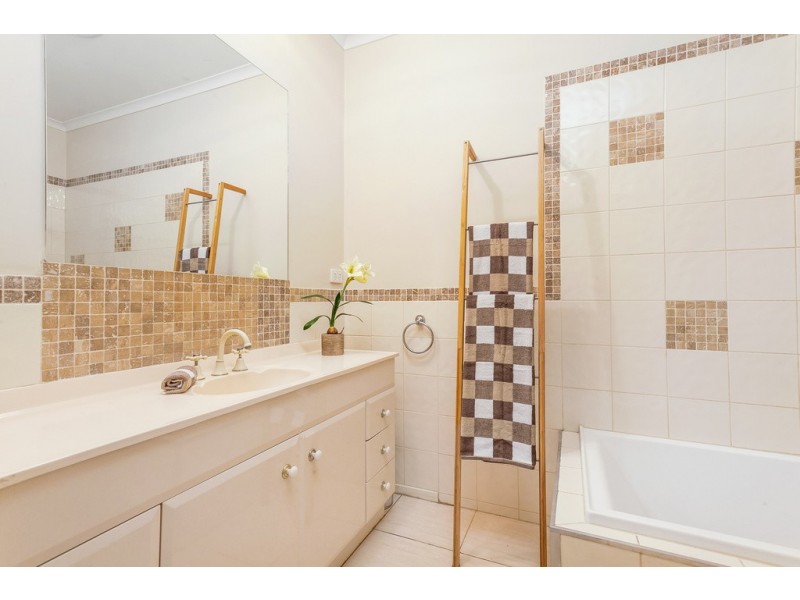 18 Heathwood Street, Ringwood East VIC 3135