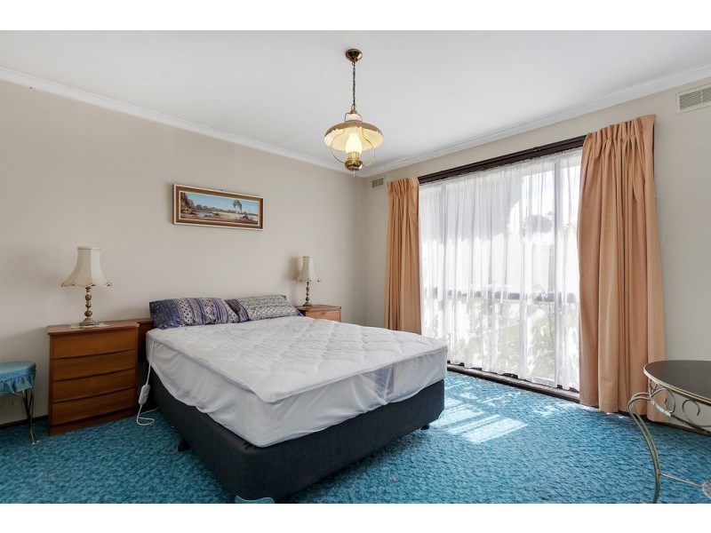 1/16-18 Lusher Road, Croydon VIC 3136