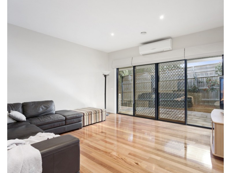 4/17-19 Edith Avenue, Croydon VIC 3136