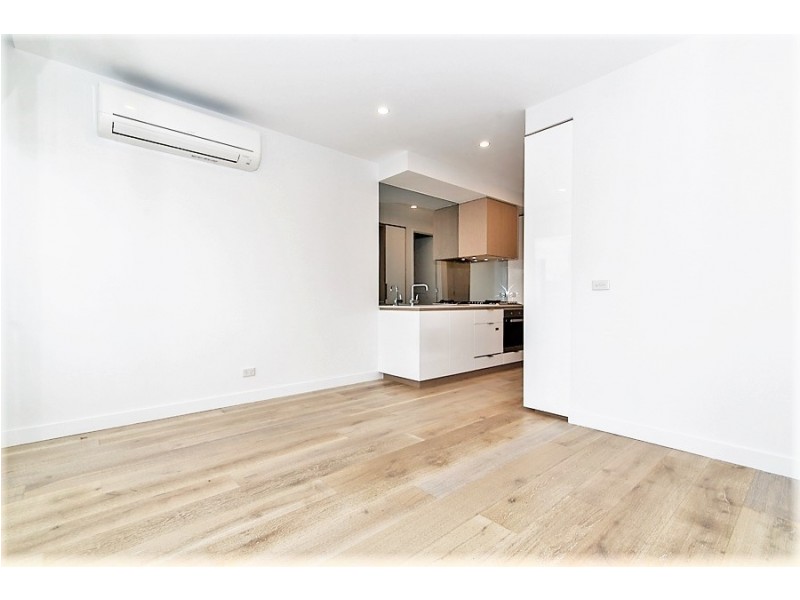 302/629 Canterbury Road, Surrey Hills VIC 3127