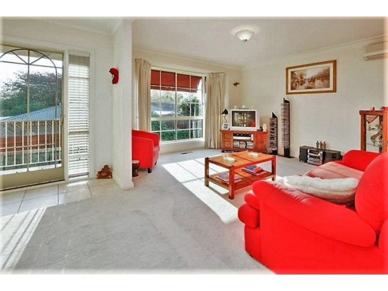 3/12 Mirabel Avenue, Ringwood East VIC 3135