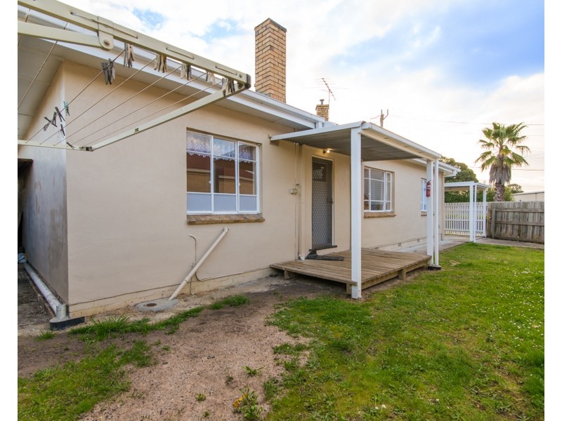 1/55 Bedford Road, Ringwood East VIC 3135