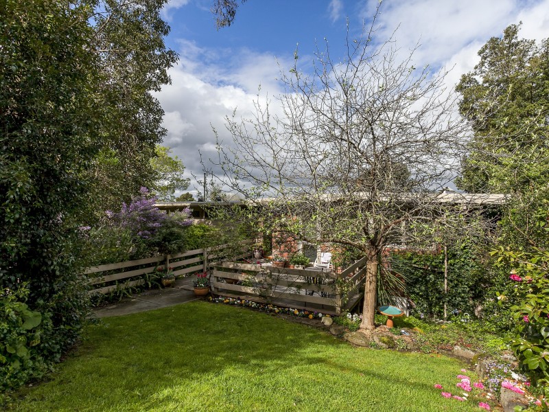 23 Byways Drive, Ringwood East VIC 3135