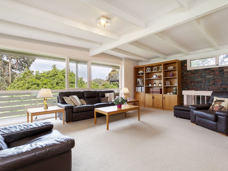 23 Byways Drive, Ringwood East VIC 3135