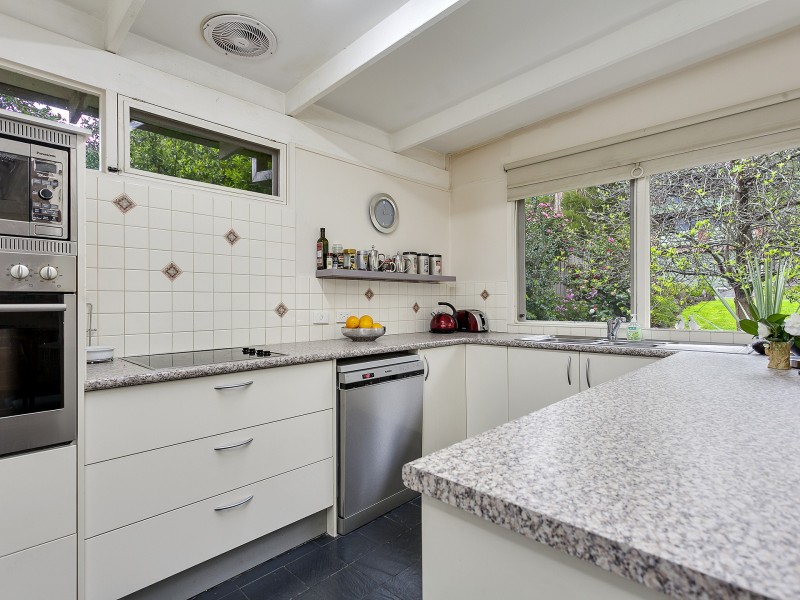 23 Byways Drive, Ringwood East VIC 3135