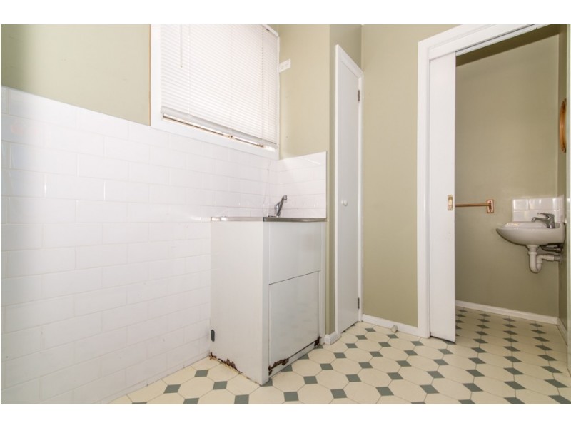 35 Lenna Street, Burwood East VIC 3151