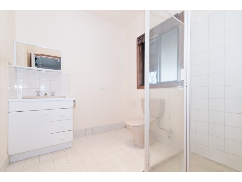 4 Harcourt Road, Boronia VIC 3155