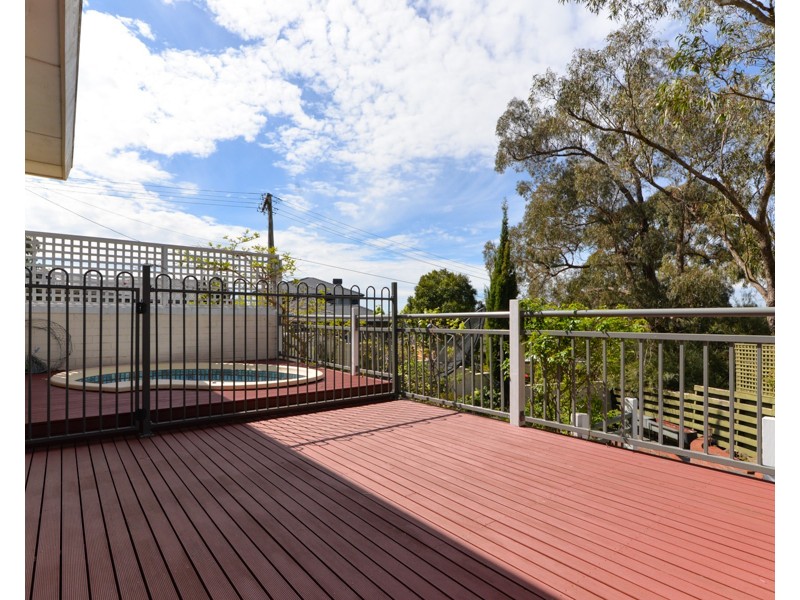 6 Cantala Crescent, Ringwood North VIC 3134