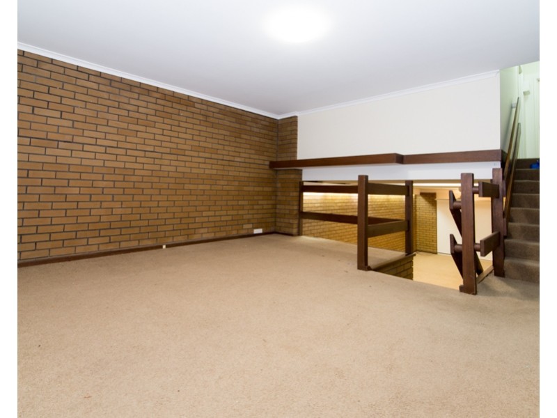 4/11 Alexandra Road, Ringwood East VIC 3135